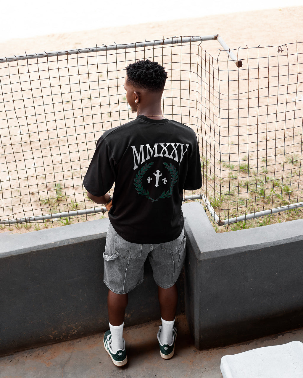 Crowned Stillness Tee