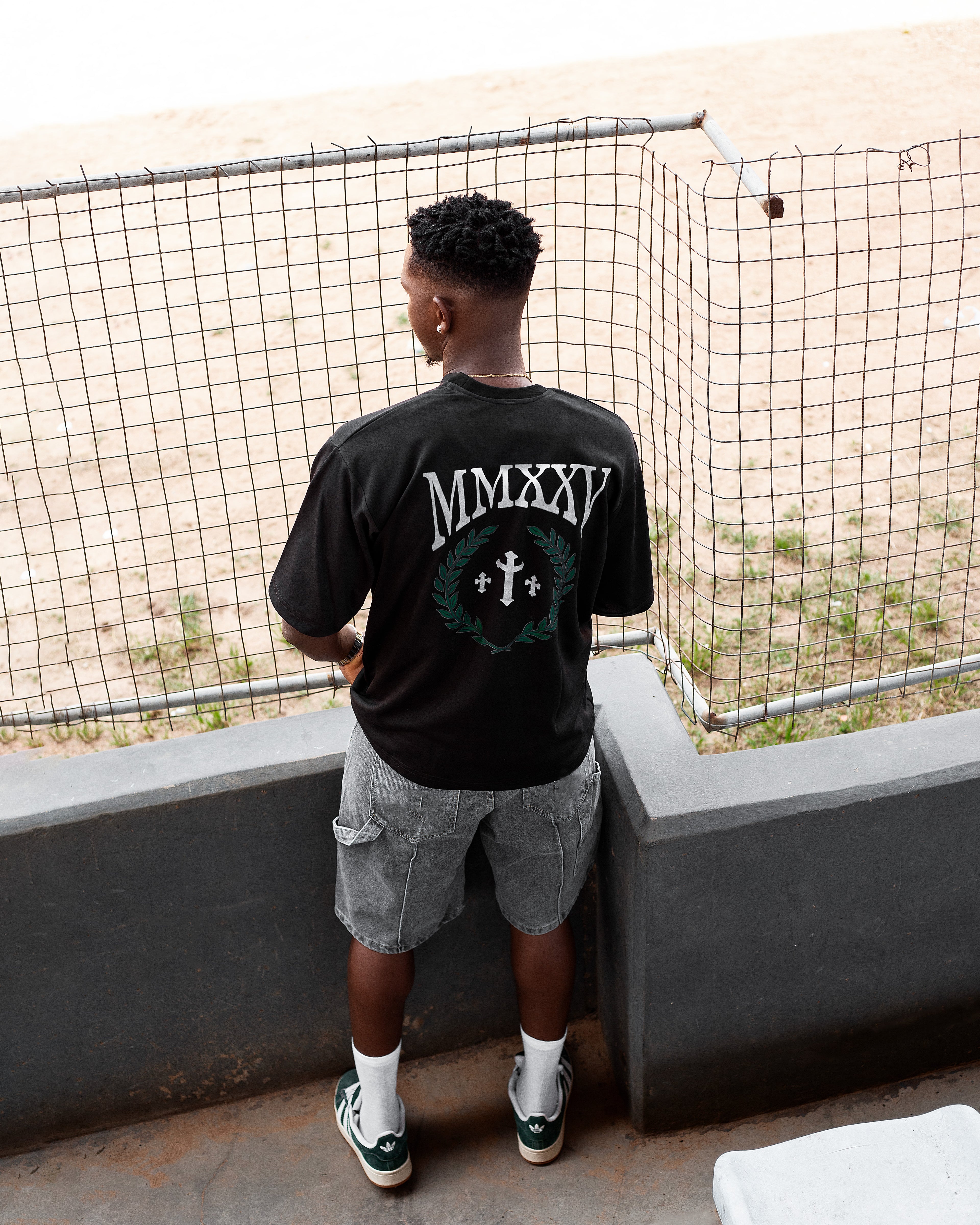 Crowned Stillness Tee